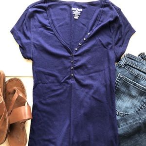 Old Navy Navy Perfect Tee